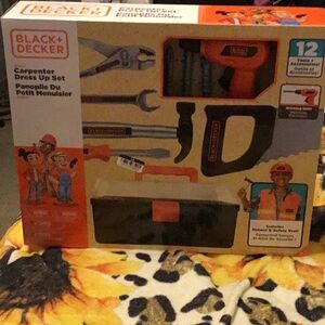 Black & Decker Kids Carpenter Dress Up Set - Orange and Black